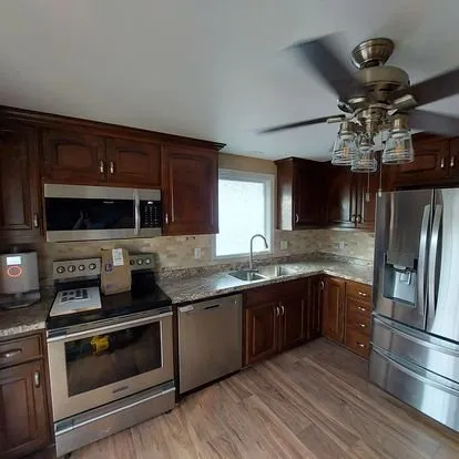 Slide of Diamond Ridge Construction