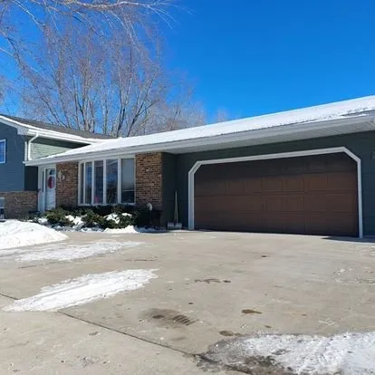 Slide of Diamond Ridge Construction