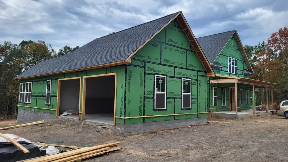 Slide of Diamond Ridge Construction