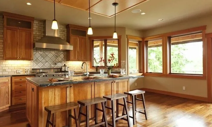 Slide of Diamond Ridge Contracting