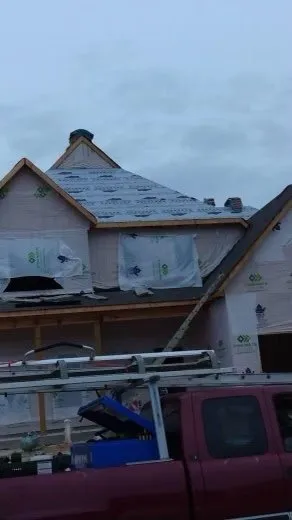 Emergency shingle roofing service in Port St. Lucie, FL by Diamond Ridge Roofing
