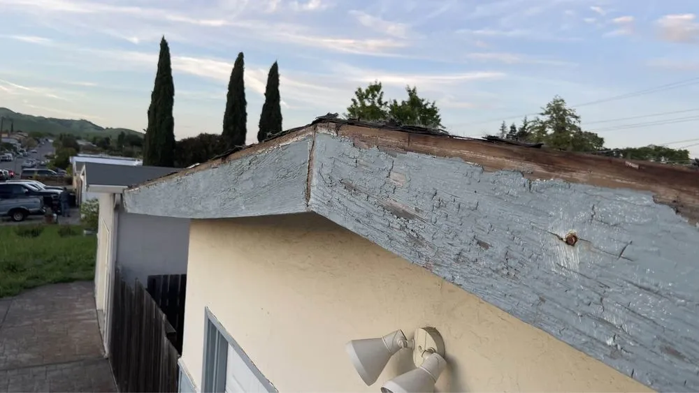 Slide of Diamond Ridge Roofing Systems