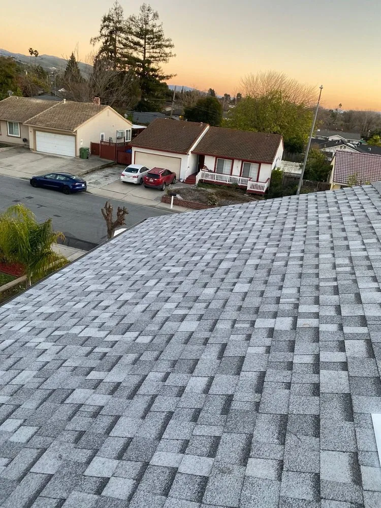 Slide of Diamond Ridge Roofing Systems