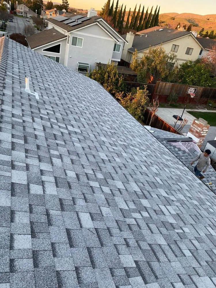 Slide of Diamond Ridge Roofing Systems