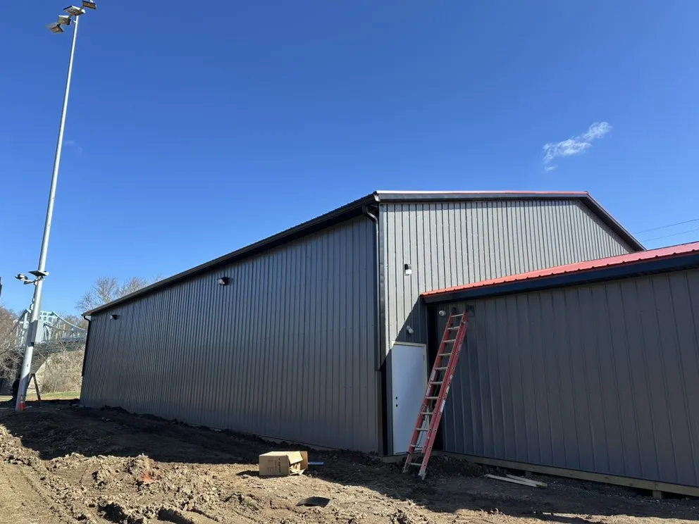 Slide of Diamond Roof Solutions