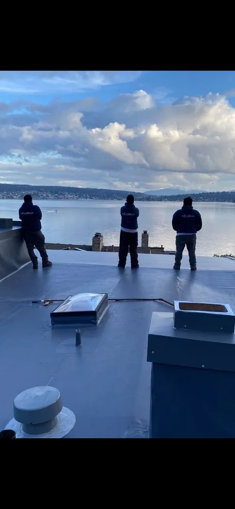 Slide of Diamond Roofers