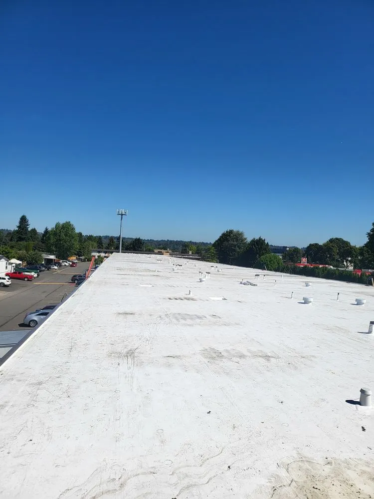 Slide of Diamond Roofers