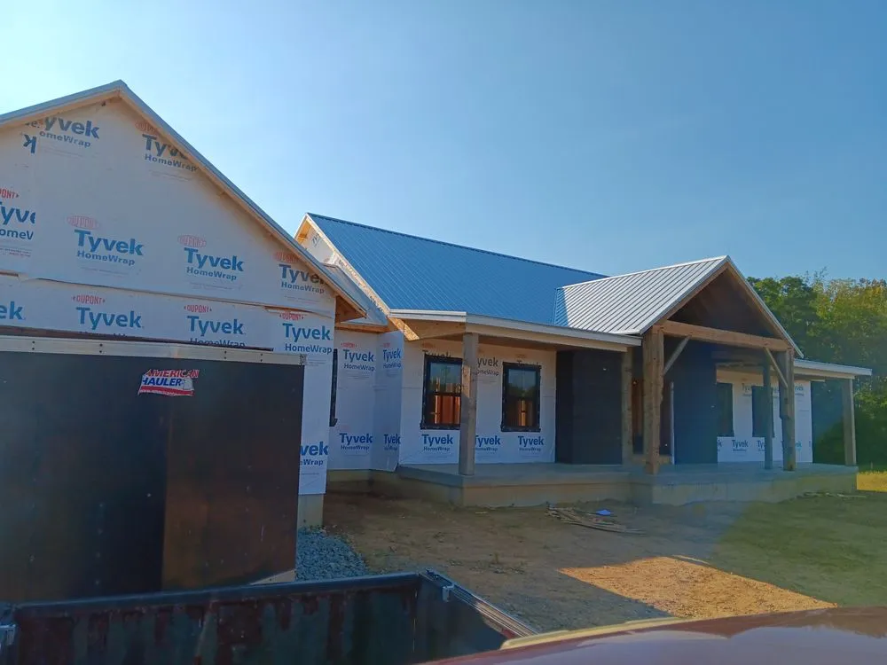 Slide of Diamond Roofing & Construction