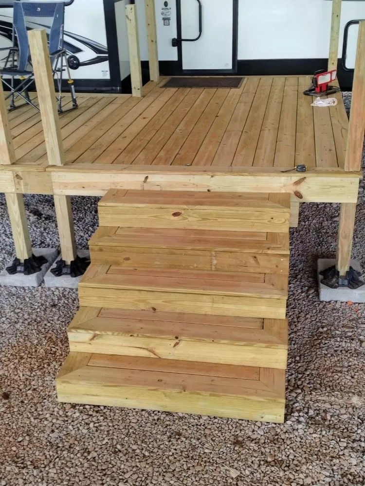 Slide of Diamond Roofing & Renovations