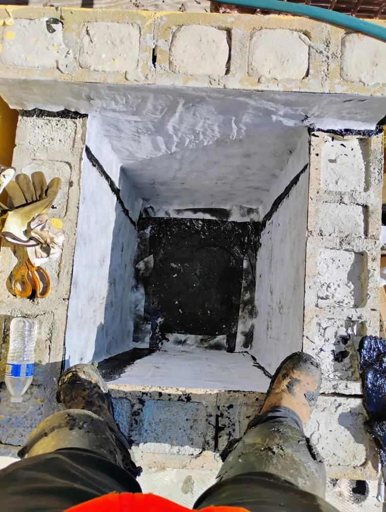 Slide of Diamond Roofing