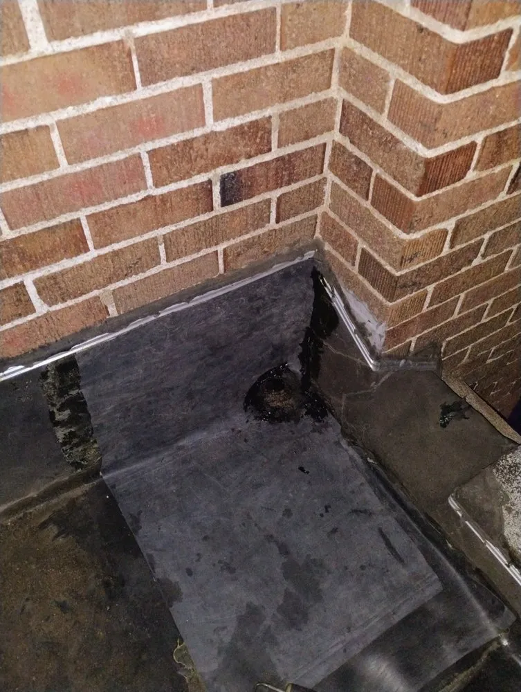 Slide of Diamond Roofing