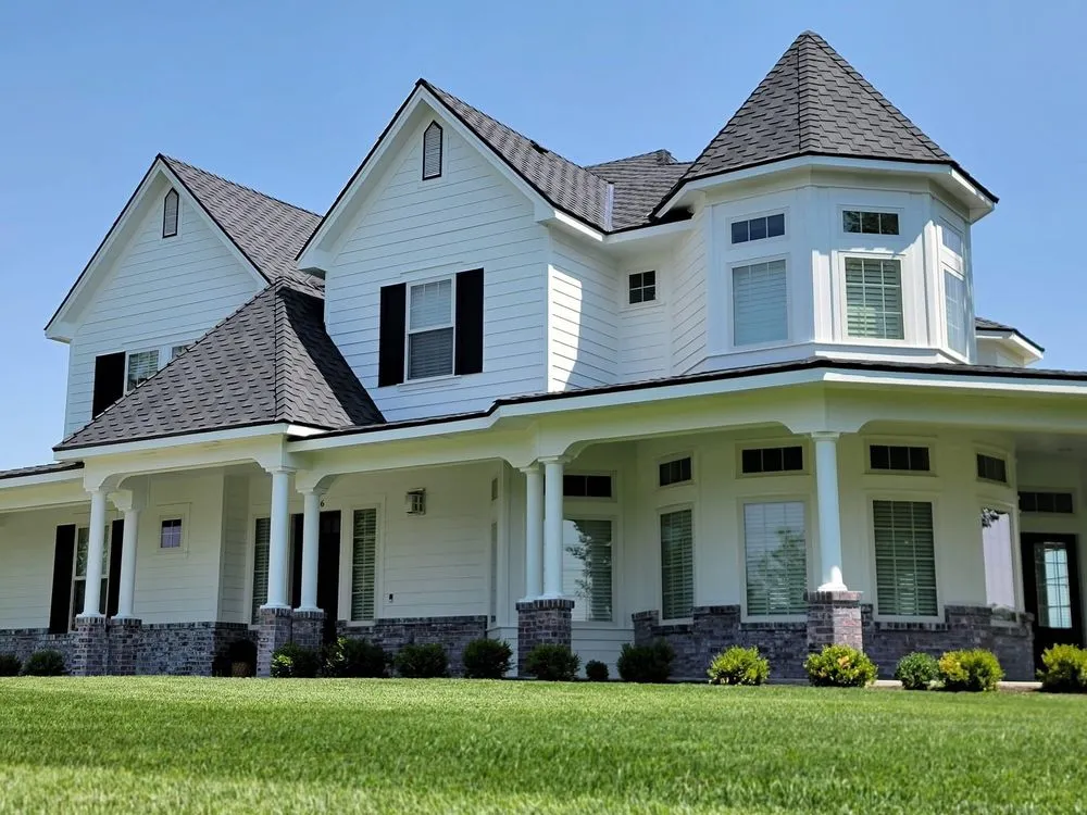 Slide of Diamond Roofing