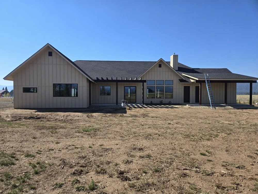 Slide of Diamond Roofing