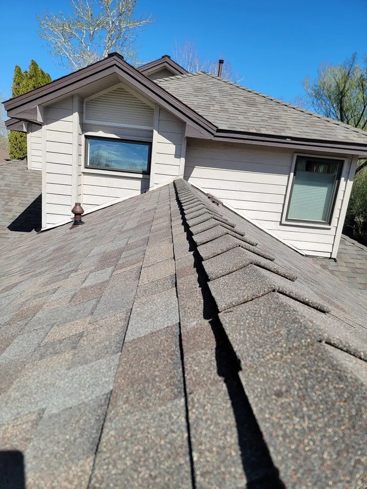 Slide of Diamond Roofing