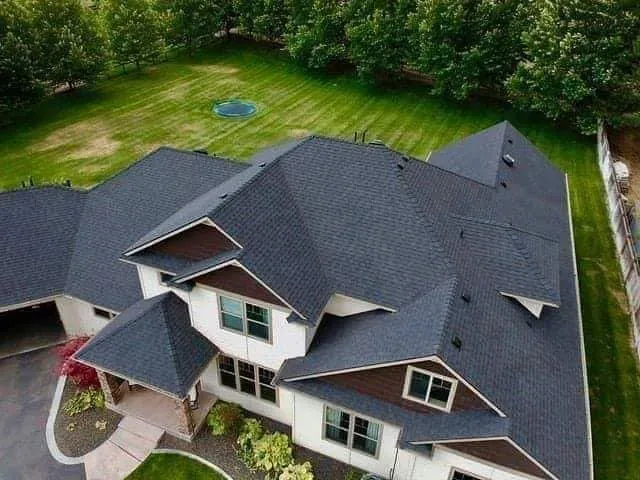 Slide of Diamond Roofing