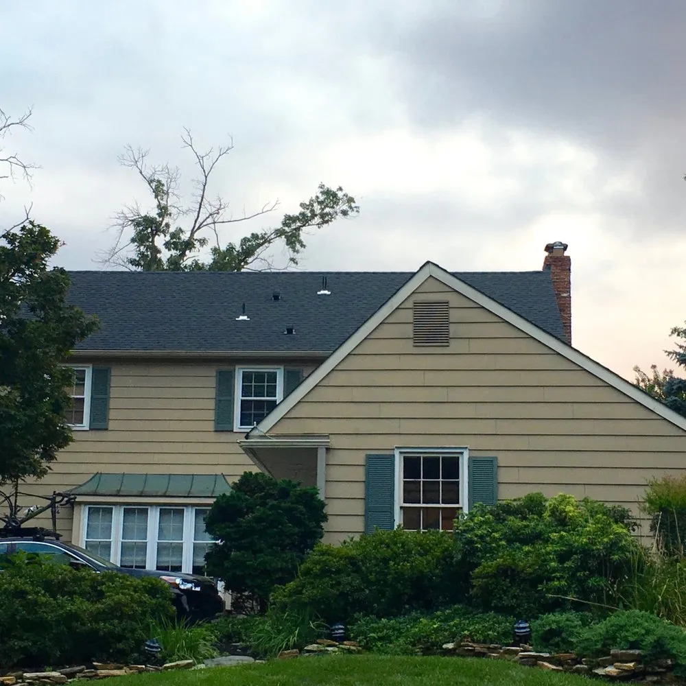 Slide of Diamond Roofing