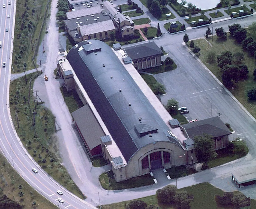 Slide of Diamond Roofing