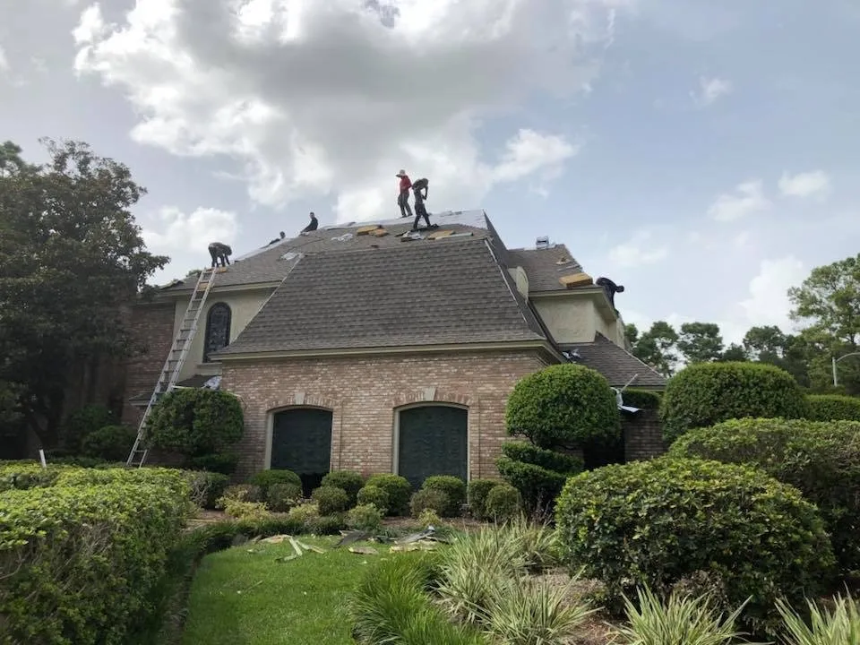 Slide of Diamond Star Roofing & Construction