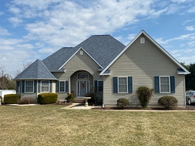 Slide of Diamond State Roofing and Restoration