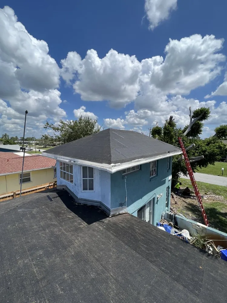 Trusted flat roof repair experts serving Myakka City, FL - Diamondback Roofing