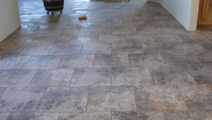 Slide of Diana's General Construction