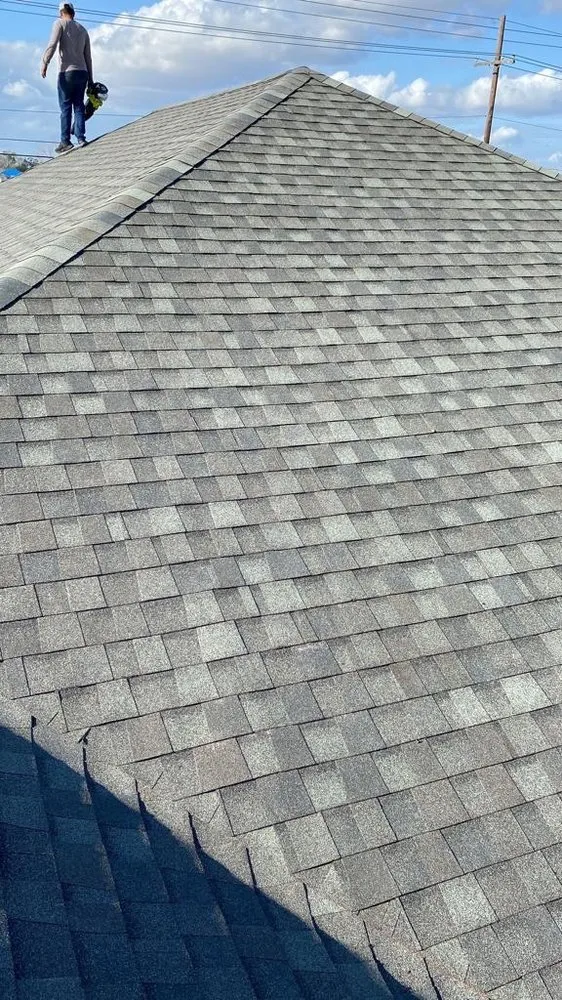 Slide of Diaz Bothers Construction