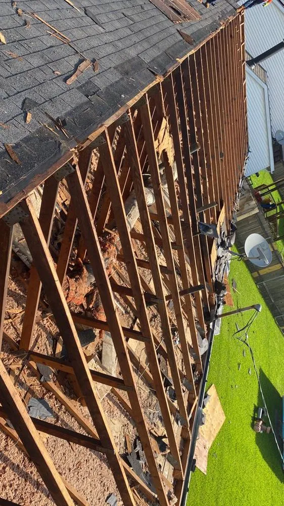 Slide of Diaz Bothers Construction