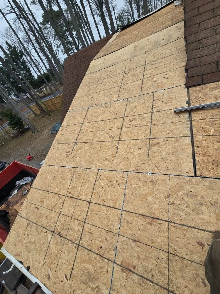 Professional roof repair experts serving Churchill, MD - Diaz Construction