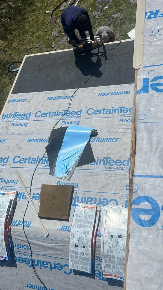 Slide of Diaz Construction