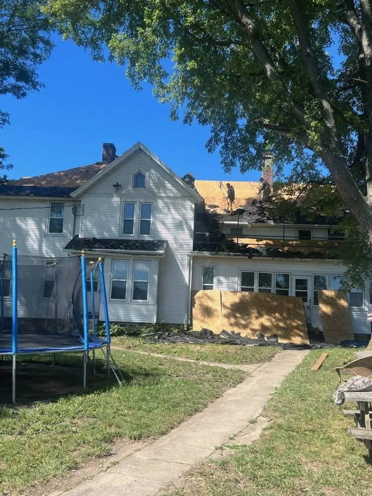 Slide of Diaz Construction