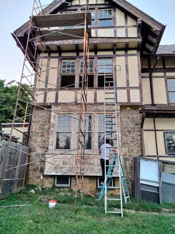 Slide of Diaz Construction