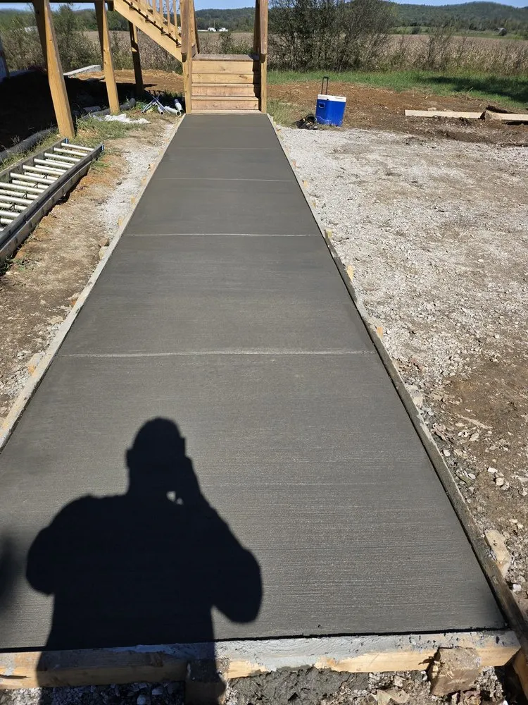 Slide of Diaz contracting