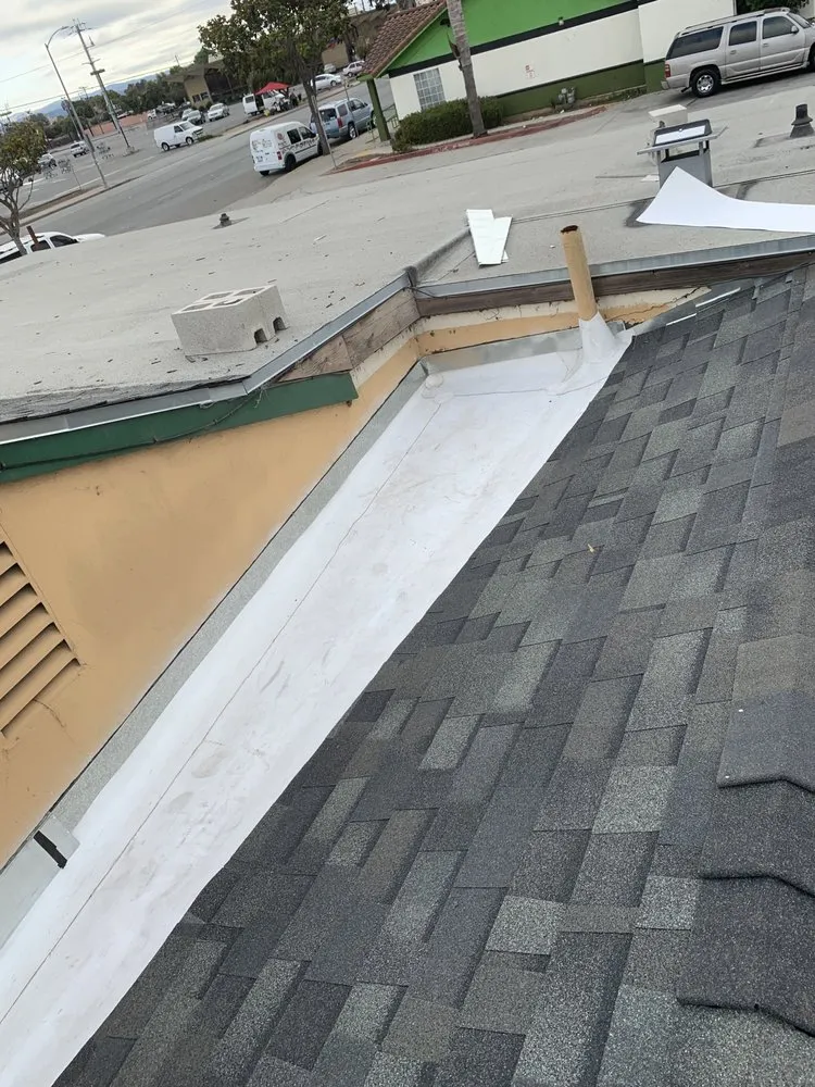 Slide of Diaz Gorilla Roofing