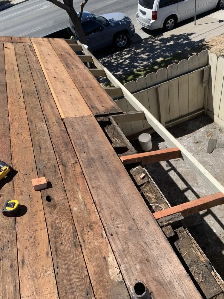 Slide of Diaz Gorilla Roofing