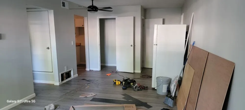 Slide of Diaz Rodriguez Panting