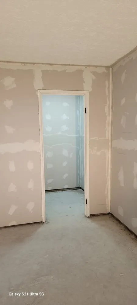 Slide of Diaz Rodriguez Panting