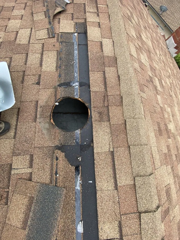 Slide of Diaz Roofing