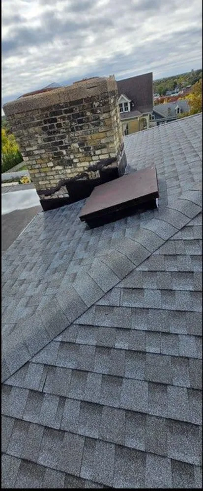 Slide of Diaz Roofing Company