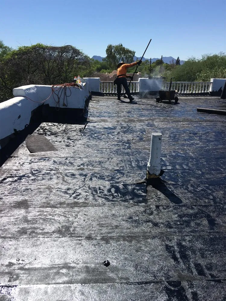 Slide of Diaz Roofing