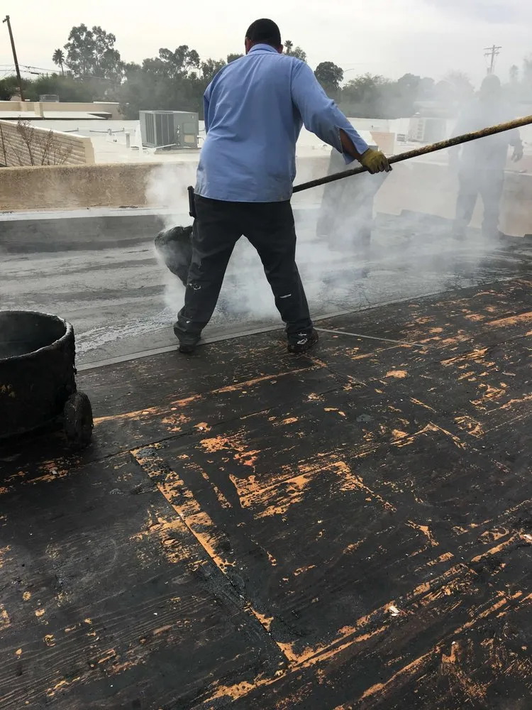 Slide of Diaz Roofing