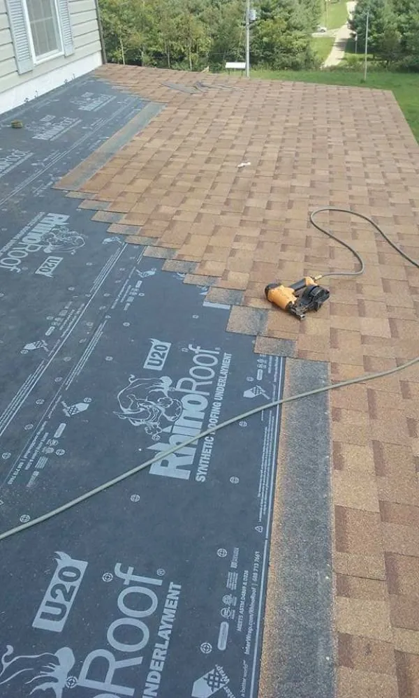 Slide of Dickens Roofing