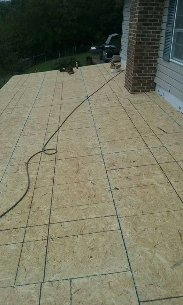 Slide of Dickens Roofing