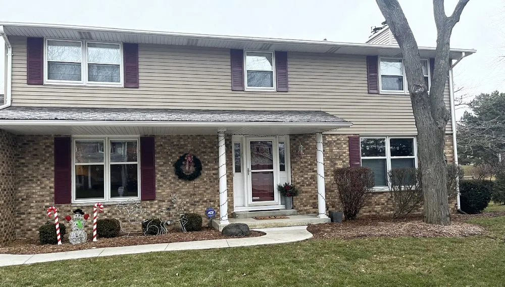 Slide of Dick's Roof Repair Service