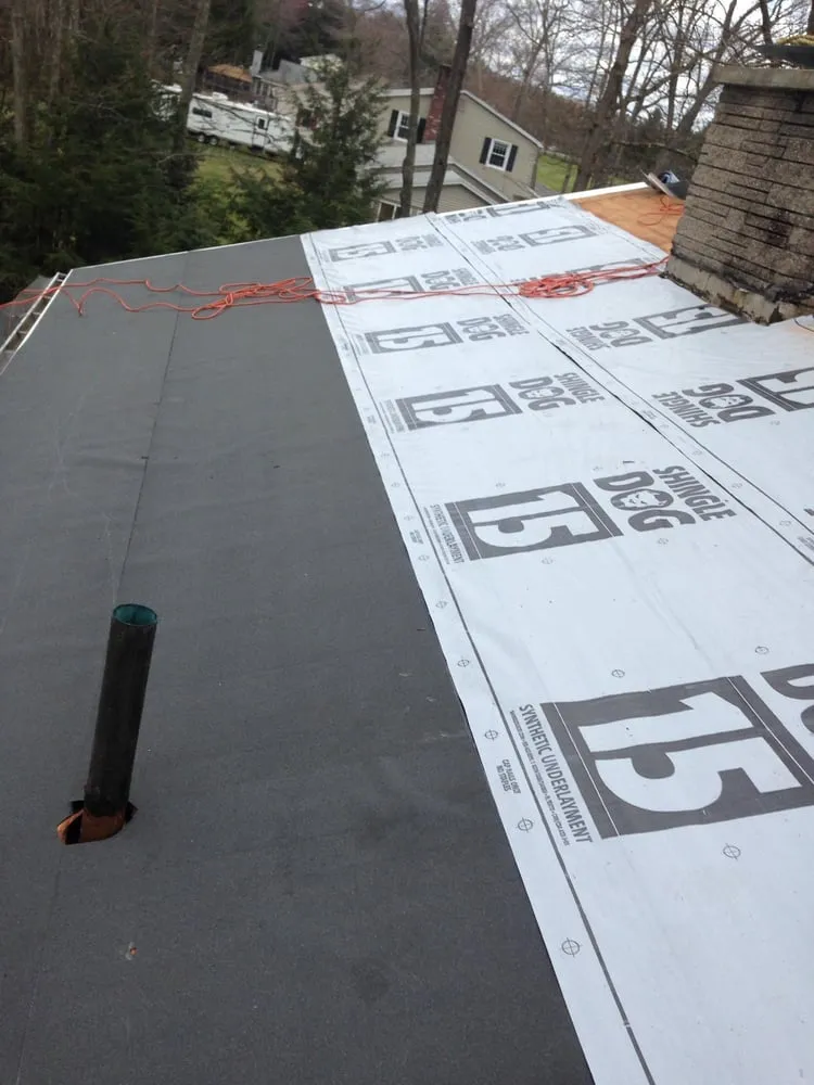 Slide of Dicky Matos Roofing