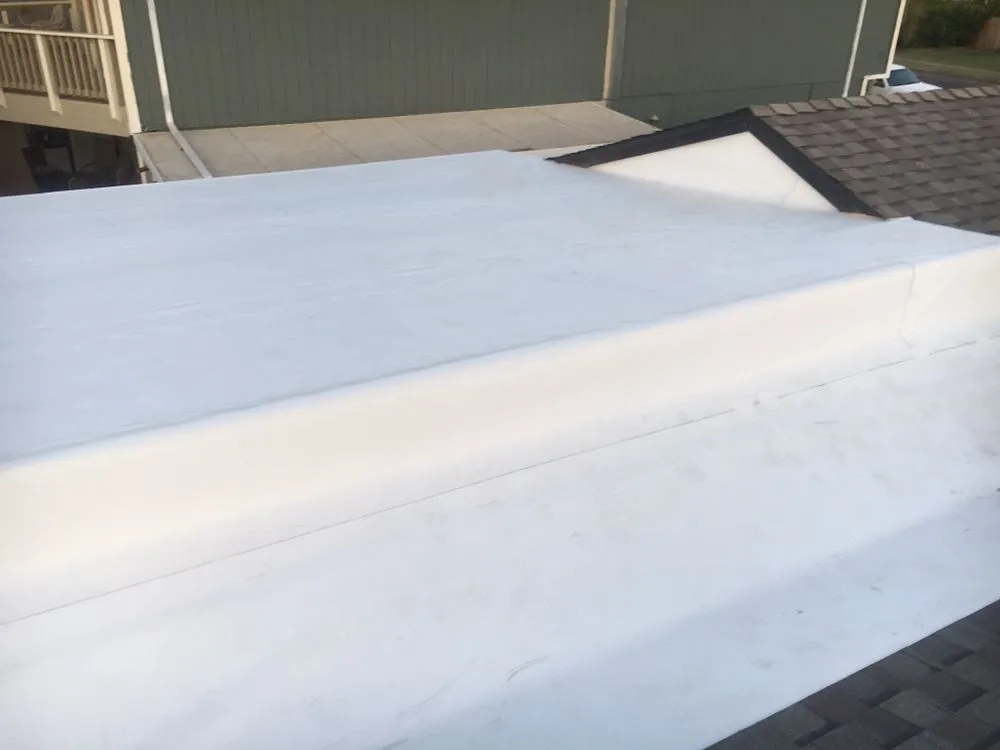 Slide of Diego Lopez Roofing