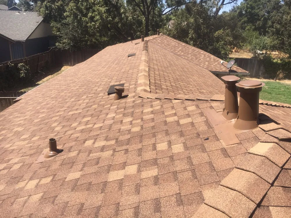 Slide of Diego Lopez Roofing