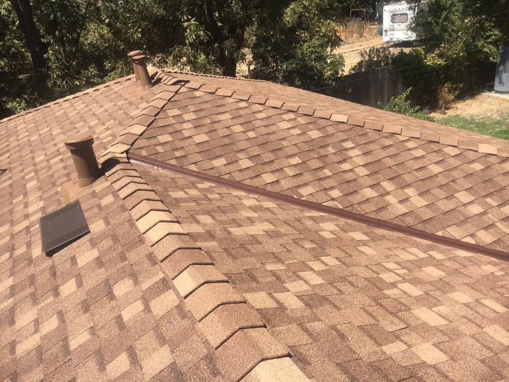 Slide of Diego Lopez Roofing