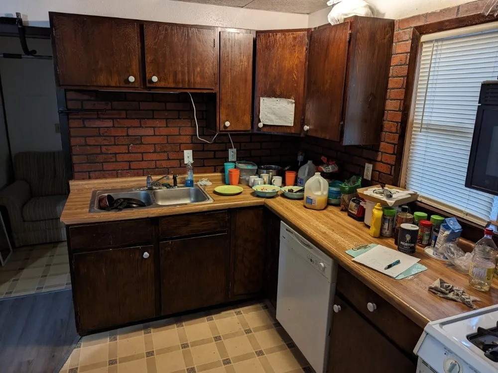 Slide of Diego Roofing and Gutter Cleaning