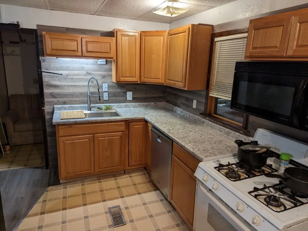 Slide of Diego Roofing and Gutter Cleaning