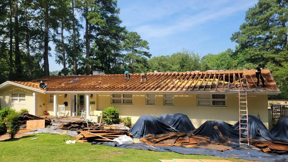 Slide of Diego Roofing